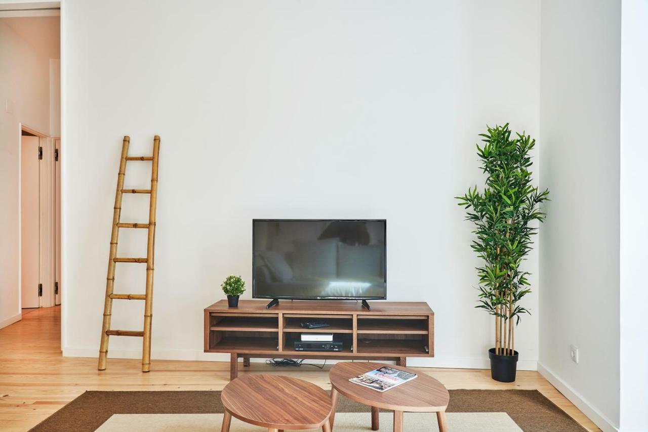 Modern Apartment Calcada Sao Francisco II Lisboa Εξωτερικό φωτογραφία